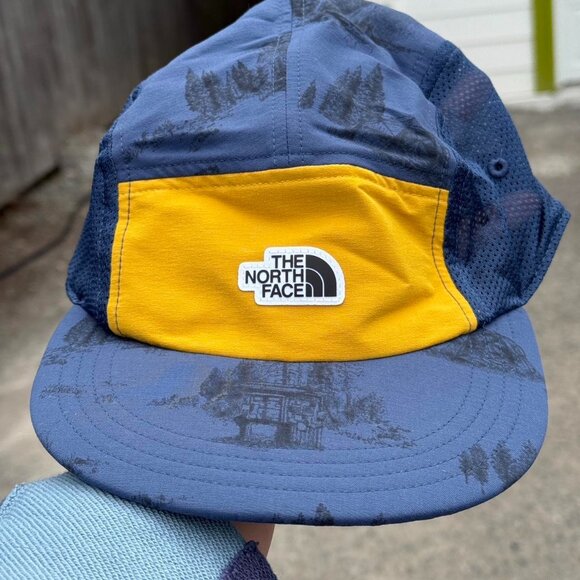 The North Face Other - The North Face Running Cap